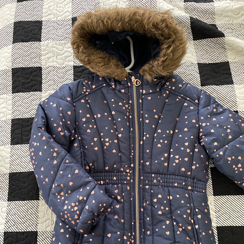 Toddler girls size 6T Blue with rose gold hearts.